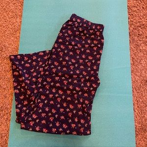Forever 21 size L blue floral pants